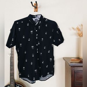 Men’s Volcom Shirt